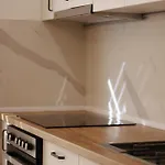 S Lux Center Apartamento Escópia