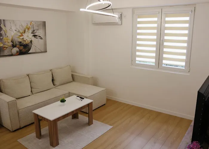 S Lux Center Daire *